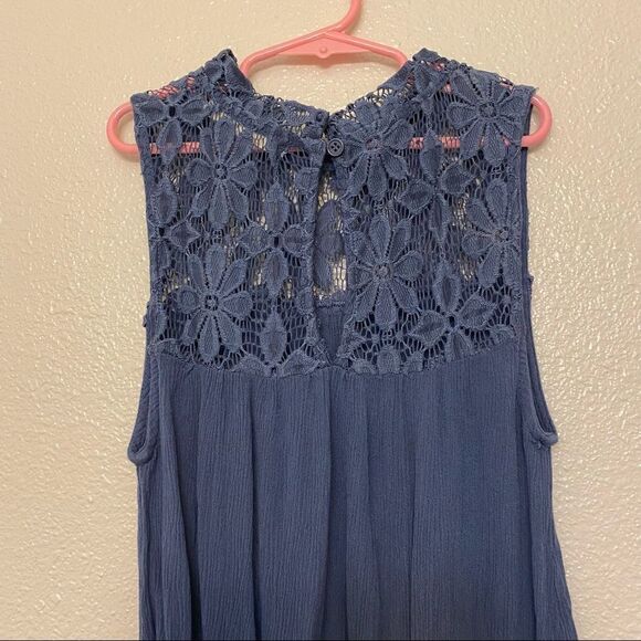 Wallflower Slate blue lace tank top sleeveless blouse-M - Picture 5 of 11
